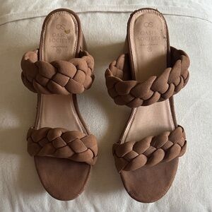 Oasis Society Women's Tan Braided Sandals brown‎ faux suede sz 10